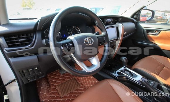 Buy Import Toyota Fortuner White Car in Import - Dubai in Attapeu Province Buy Import Toyota Fortuner White Car in Import - Dubai in Attapeu Province
