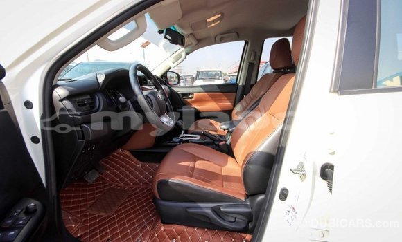 Buy Import Toyota Fortuner White Car in Import - Dubai in Attapeu Province Buy Import Toyota Fortuner White Car in Import - Dubai in Attapeu Province