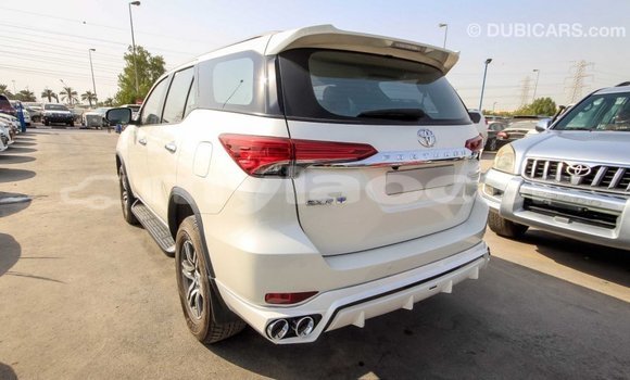 Buy Import Toyota Fortuner White Car in Import - Dubai in Attapeu Province Buy Import Toyota Fortuner White Car in Import - Dubai in Attapeu Province