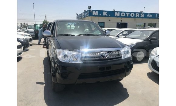 Acheter Import Voiture Toyota Fortuner Noir à Import - Dubai, Attapeu Province Acheter Import Voiture Toyota Fortuner Noir à Import - Dubai, Attapeu Province