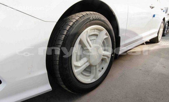 Buy Import Hyundai Sonata White Car in Import - Dubai in Attapeu Province Buy Import Hyundai Sonata White Car in Import - Dubai in Attapeu Province
