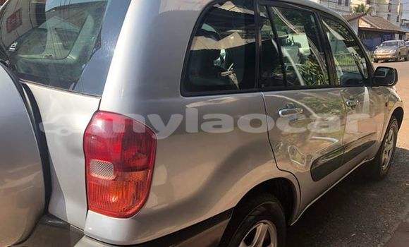 ຊື້ ໃຊ້ແລ້ວ Toyota RAV4 Silver ລົດ ໃນ Vientiane ໃນ Vientiane Province ຊື້ ໃຊ້ແລ້ວ Toyota RAV4 Silver ລົດ ໃນ Vientiane ໃນ Vientiane Province