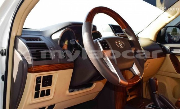 Buy Import Toyota Prado White Car in Import - Dubai in Attapeu Province Buy Import Toyota Prado White Car in Import - Dubai in Attapeu Province