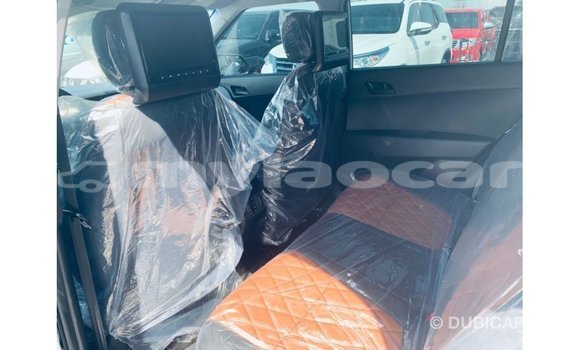 Buy Import Hyundai Creta White Car in Import - Dubai in Attapeu Province Buy Import Hyundai Creta White Car in Import - Dubai in Attapeu Province