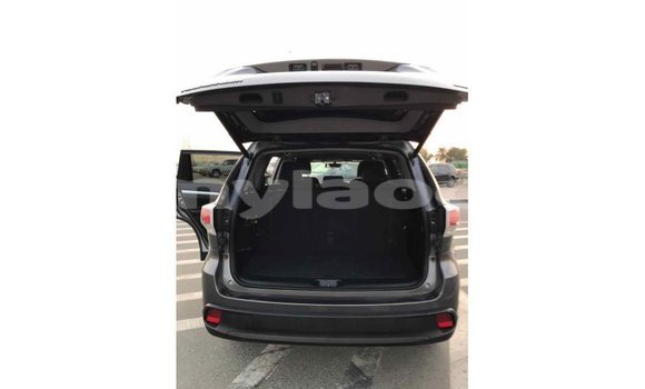 Buy Import Toyota Highlander Other Car in Import - Dubai in Attapeu Province Buy Import Toyota Highlander Other Car in Import - Dubai in Attapeu Province