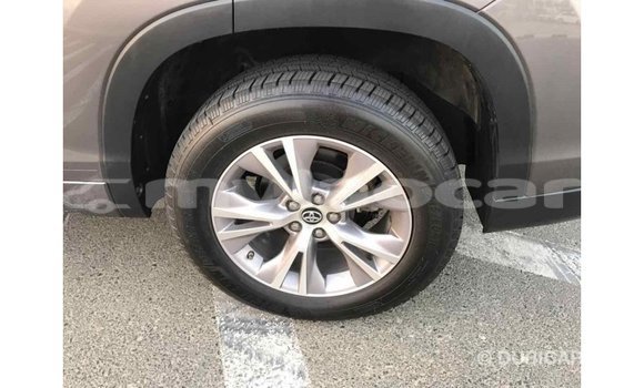 Buy Import Toyota Highlander Other Car in Import - Dubai in Attapeu Province Buy Import Toyota Highlander Other Car in Import - Dubai in Attapeu Province