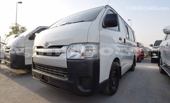 Buy Import Toyota Hiace White Car in Import - Dubai in Attapeu Province Buy Import Toyota Hiace White Car in Import - Dubai in Attapeu Province