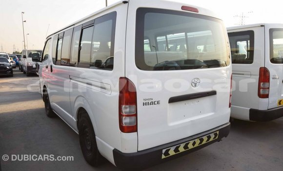 Buy Import Toyota Hiace White Car in Import - Dubai in Attapeu Province Buy Import Toyota Hiace White Car in Import - Dubai in Attapeu Province