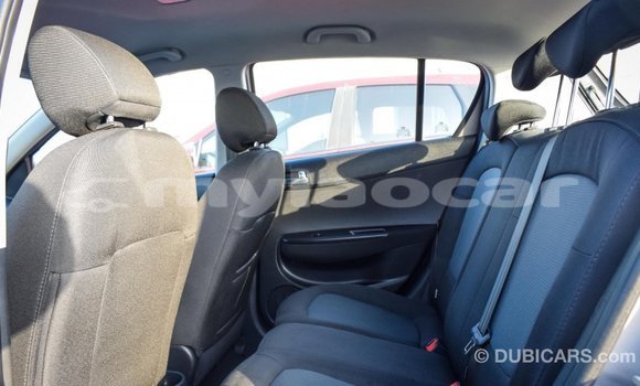 Acheter Import Voiture Hyundai i20 Autre à Import - Dubai, Attapeu Province Acheter Import Voiture Hyundai i20 Autre à Import - Dubai, Attapeu Province