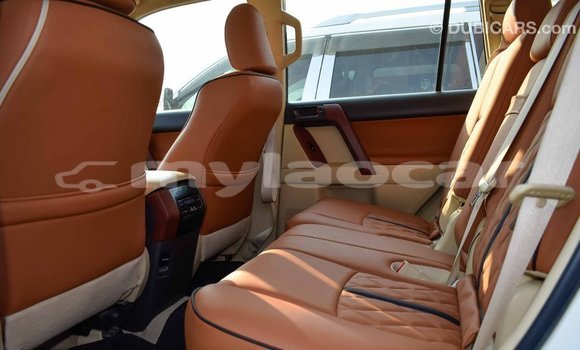 Buy Import Toyota Prado White Car in Import - Dubai in Attapeu Province Buy Import Toyota Prado White Car in Import - Dubai in Attapeu Province