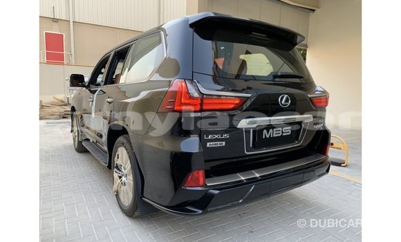 Acheter Import Voiture Lexus LX Noir à Import - Dubai, Attapeu Province Acheter Import Voiture Lexus LX Noir à Import - Dubai, Attapeu Province