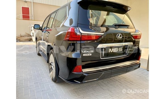 Acheter Import Voiture Lexus LX Noir à Import - Dubai, Attapeu Province Acheter Import Voiture Lexus LX Noir à Import - Dubai, Attapeu Province