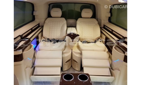 Buy Import Mercedes-Benz 250 Black Car in Import - Dubai in Attapeu Province Buy Import Mercedes-Benz 250 Black Car in Import - Dubai in Attapeu Province