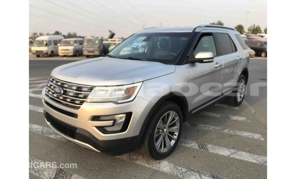Buy Import Ford Explorer Other Car in Import - Dubai in Attapeu Province Buy Import Ford Explorer Other Car in Import - Dubai in Attapeu Province