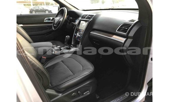 Buy Import Ford Explorer Other Car in Import - Dubai in Attapeu Province Buy Import Ford Explorer Other Car in Import - Dubai in Attapeu Province