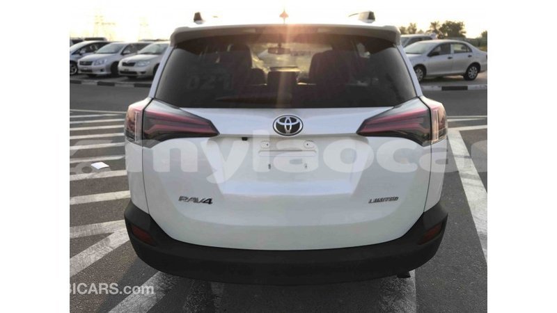 Big with watermark toyota hiace attapeu province import dubai 1710