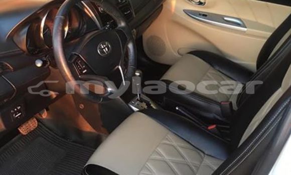 ຊື້ ໃຊ້ແລ້ວ Toyota Yaris White ລົດ ໃນ Vientiane ໃນ Vientiane Province ຊື້ ໃຊ້ແລ້ວ Toyota Yaris White ລົດ ໃນ Vientiane ໃນ Vientiane Province