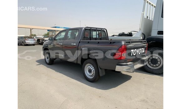 Acheter Import Voiture Toyota Hilux Autre à Import - Dubai, Attapeu Province Acheter Import Voiture Toyota Hilux Autre à Import - Dubai, Attapeu Province