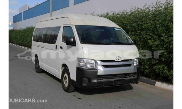 Buy Import Toyota Hiace White Car in Import - Dubai in Attapeu Province Buy Import Toyota Hiace White Car in Import - Dubai in Attapeu Province