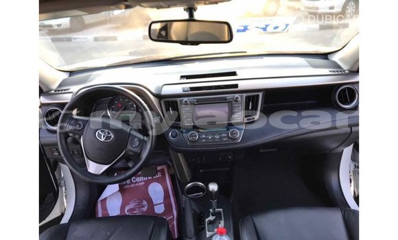 Buy Import Toyota HiAce White Truck in Import - Dubai in Attapeu Province Buy Import Toyota HiAce White Truck in Import - Dubai in Attapeu Province