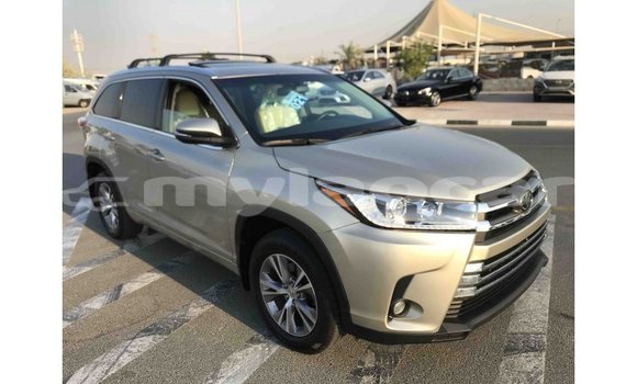 Buy Import Toyota Highlander Other Car in Import - Dubai in Attapeu Province Buy Import Toyota Highlander Other Car in Import - Dubai in Attapeu Province