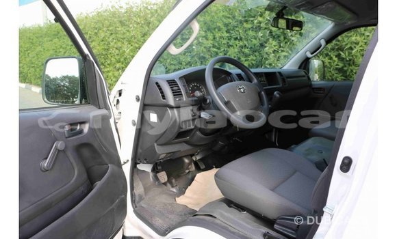 Buy Import Toyota Hiace White Car in Import - Dubai in Attapeu Province Buy Import Toyota Hiace White Car in Import - Dubai in Attapeu Province