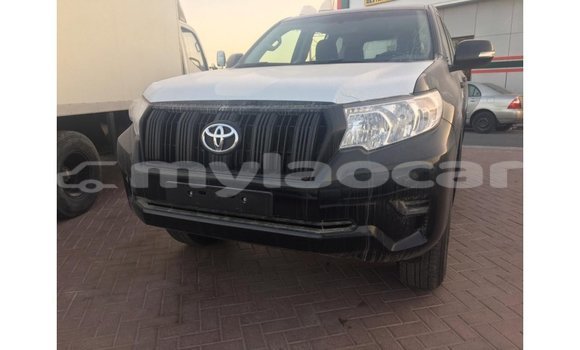 Acheter Import Voiture Toyota Prado Noir à Import - Dubai, Attapeu Province Acheter Import Voiture Toyota Prado Noir à Import - Dubai, Attapeu Province