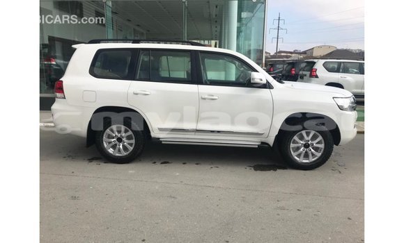 Buy Import Toyota Land Cruiser White Car in Import - Dubai in Attapeu Province Buy Import Toyota Land Cruiser White Car in Import - Dubai in Attapeu Province