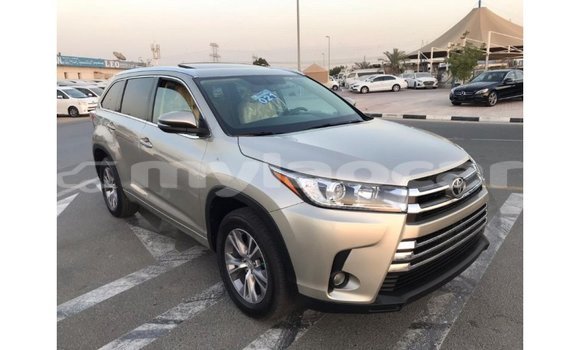 Buy Import Toyota Highlander Other Car in Import - Dubai in Attapeu Province Buy Import Toyota Highlander Other Car in Import - Dubai in Attapeu Province