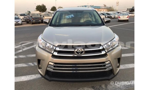 Buy Import Toyota Highlander Other Car in Import - Dubai in Attapeu Province Buy Import Toyota Highlander Other Car in Import - Dubai in Attapeu Province