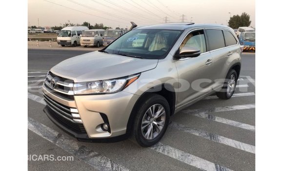 Buy Import Toyota Highlander Other Car in Import - Dubai in Attapeu Province Buy Import Toyota Highlander Other Car in Import - Dubai in Attapeu Province