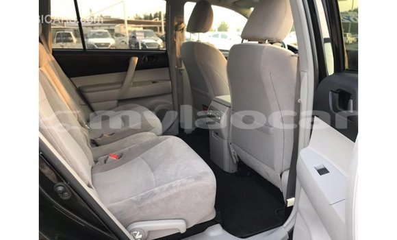 Buy Import Toyota Highlander Black Car in Import - Dubai in Attapeu Province Buy Import Toyota Highlander Black Car in Import - Dubai in Attapeu Province