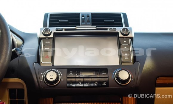 ຊື້ ການ ນຳ ເຂົ້າ Toyota Prado White ລົດ ໃນ Import - Dubai ໃນ Attapeu Province ຊື້ ການ ນຳ ເຂົ້າ Toyota Prado White ລົດ ໃນ Import - Dubai ໃນ Attapeu Province