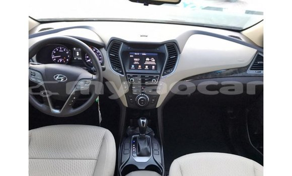 Buy Import Hyundai Santa Fe Other Car in Import - Dubai in Attapeu Province Buy Import Hyundai Santa Fe Other Car in Import - Dubai in Attapeu Province