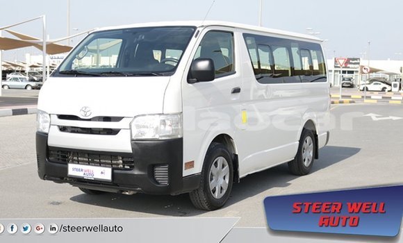 Buy Import Toyota Hiace White Car in Import - Dubai in Attapeu Province Buy Import Toyota Hiace White Car in Import - Dubai in Attapeu Province