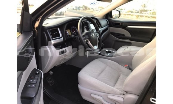 Buy Import Toyota Highlander Black Car in Import - Dubai in Attapeu Province Buy Import Toyota Highlander Black Car in Import - Dubai in Attapeu Province