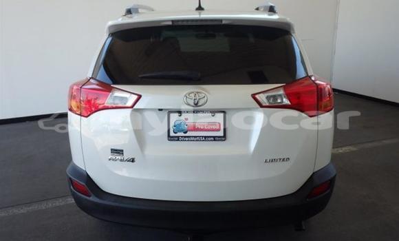 ຊື້ ໃຊ້ແລ້ວ Toyota RAV4 White ລົດ ໃນ Vientiane ໃນ Vientiane Province ຊື້ ໃຊ້ແລ້ວ Toyota RAV4 White ລົດ ໃນ Vientiane ໃນ Vientiane Province