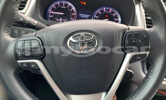 ຊື້ ໃຊ້ແລ້ວ Toyota Highlander Beige ລົດ ໃນ Vientiane ໃນ Vientiane Province ຊື້ ໃຊ້ແລ້ວ Toyota Highlander Beige ລົດ ໃນ Vientiane ໃນ Vientiane Province