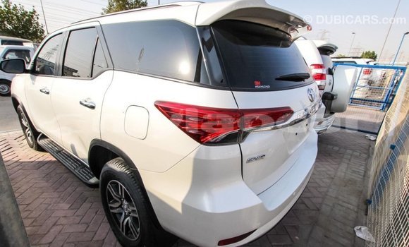 Buy Import Toyota Fortuner White Car in Import - Dubai in Attapeu Province Buy Import Toyota Fortuner White Car in Import - Dubai in Attapeu Province