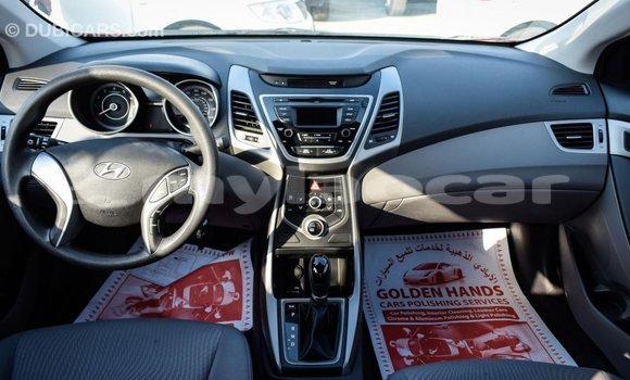 Acheter Import Voiture Hyundai Elantra Rouge à Import - Dubai, Attapeu Province Acheter Import Voiture Hyundai Elantra Rouge à Import - Dubai, Attapeu Province