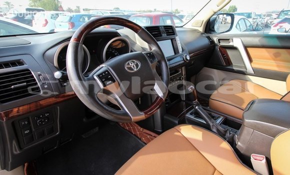 Buy Import Toyota Prado White Car in Import - Dubai in Attapeu Province Buy Import Toyota Prado White Car in Import - Dubai in Attapeu Province