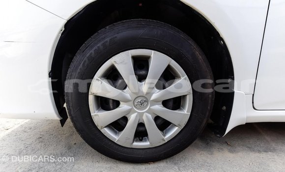Buy Import Toyota Corolla White Car in Import - Dubai in Attapeu Province Buy Import Toyota Corolla White Car in Import - Dubai in Attapeu Province