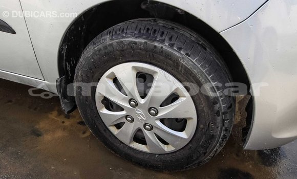 Acheter Import Voiture Hyundai i10 Autre à Import - Dubai, Attapeu Province Acheter Import Voiture Hyundai i10 Autre à Import - Dubai, Attapeu Province