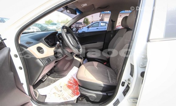 Buy Import Hyundai i10 White Car in Import - Dubai in Attapeu Province Buy Import Hyundai i10 White Car in Import - Dubai in Attapeu Province