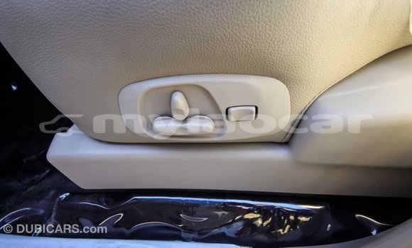 Acheter Import Voiture Mitsubishi Pajero Blanc à Import - Dubai, Attapeu Province Acheter Import Voiture Mitsubishi Pajero Blanc à Import - Dubai, Attapeu Province