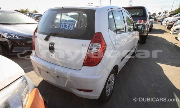 Buy Import Hyundai i10 White Car in Import - Dubai in Attapeu Province Buy Import Hyundai i10 White Car in Import - Dubai in Attapeu Province