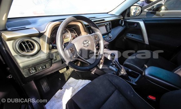 Buy Import Toyota HiAce Black Truck in Import - Dubai in Attapeu Province Buy Import Toyota HiAce Black Truck in Import - Dubai in Attapeu Province