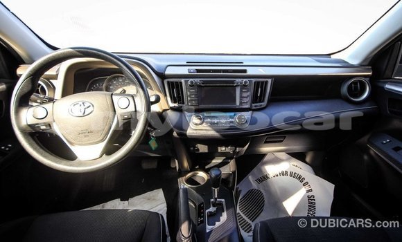 Buy Import Toyota HiAce Black Truck in Import - Dubai in Attapeu Province Buy Import Toyota HiAce Black Truck in Import - Dubai in Attapeu Province