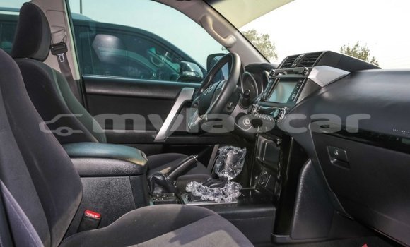 Acheter Import Voiture Toyota Prado Autre à Import - Dubai, Attapeu Province Acheter Import Voiture Toyota Prado Autre à Import - Dubai, Attapeu Province