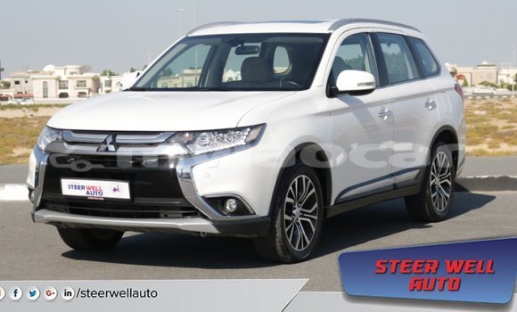 Buy Import Mitsubishi Outlander White Car in Import - Dubai in Attapeu Province Buy Import Mitsubishi Outlander White Car in Import - Dubai in Attapeu Province